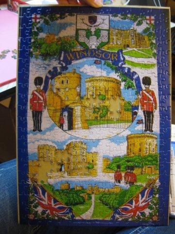 2010.11.08 300 pcs Windsor tea towel (8).jpg