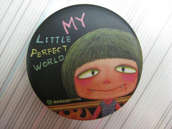 2010.10.01 54片頑皮吸血鬼 (1).jpg