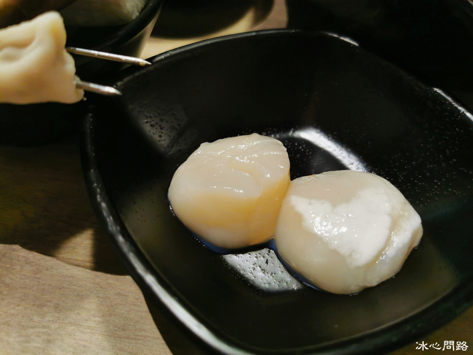 花蓮新開幕【串串門子】是有串串的高CP質鴛鴦火鍋!!冰淇淋 飲料 吃到飽｜聚餐新選擇｜超高質感挑高店面｜湯頭多樣化天然好甘甜｜花蓮火車站附近 (29).PNG