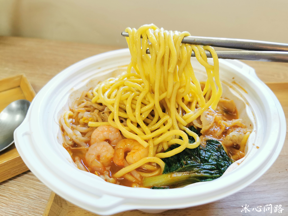 全家新品開箱 南洋風味【檳城風味蝦麵、加央牛油烤土司】與MAMAK檔星馬料理聯名|帶著濃郁蝦味的湯頭 (7).PNG 全家新品開箱 南洋風味【檳城風味蝦麵、加央牛油烤土司】與MAMAK檔星馬料理聯名|帶著濃郁蝦味的湯頭 (7).PNG