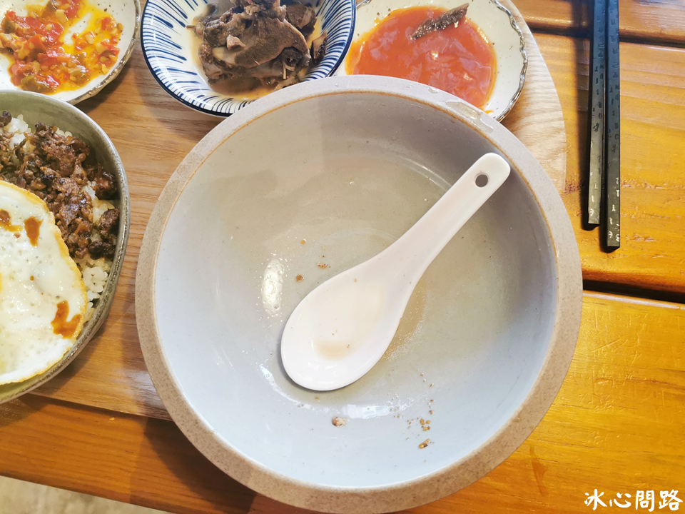 花蓮老宅美食【萬寶家食堂】冬季限定藥燉排骨上市啦!!每日限量供應 湯頭超甘甜!! (7).PNG