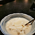 台北東區頂級鍋物【竹苑Shabu】有專人幫忙烹煮，餐後還有松露雜炊｜金箔和牛握壽司、澎派海鮮 (20).PNG