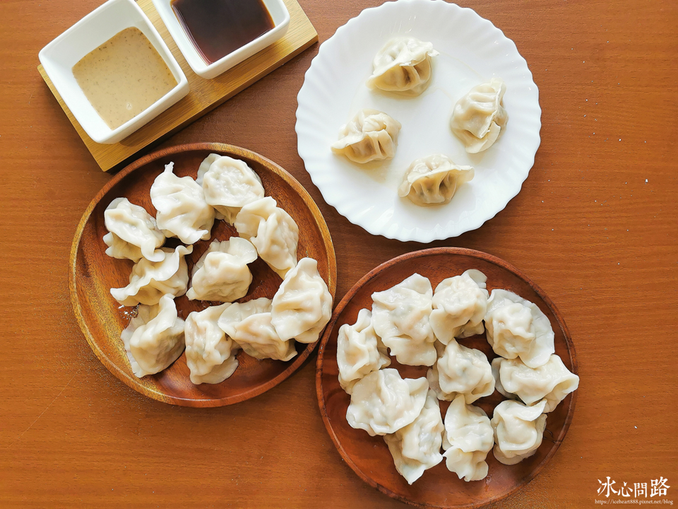 台北永安市場美食【蝦餃貨 冷凍海鮮水餃】夏日限定胡瓜口味｜新鮮食材 每日現包 (4).PNG