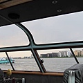 1976795479.jpg