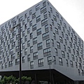 1976795513.jpg