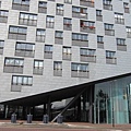 1976795517.jpg