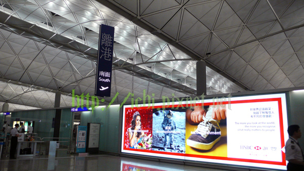 離"港" 離"港"