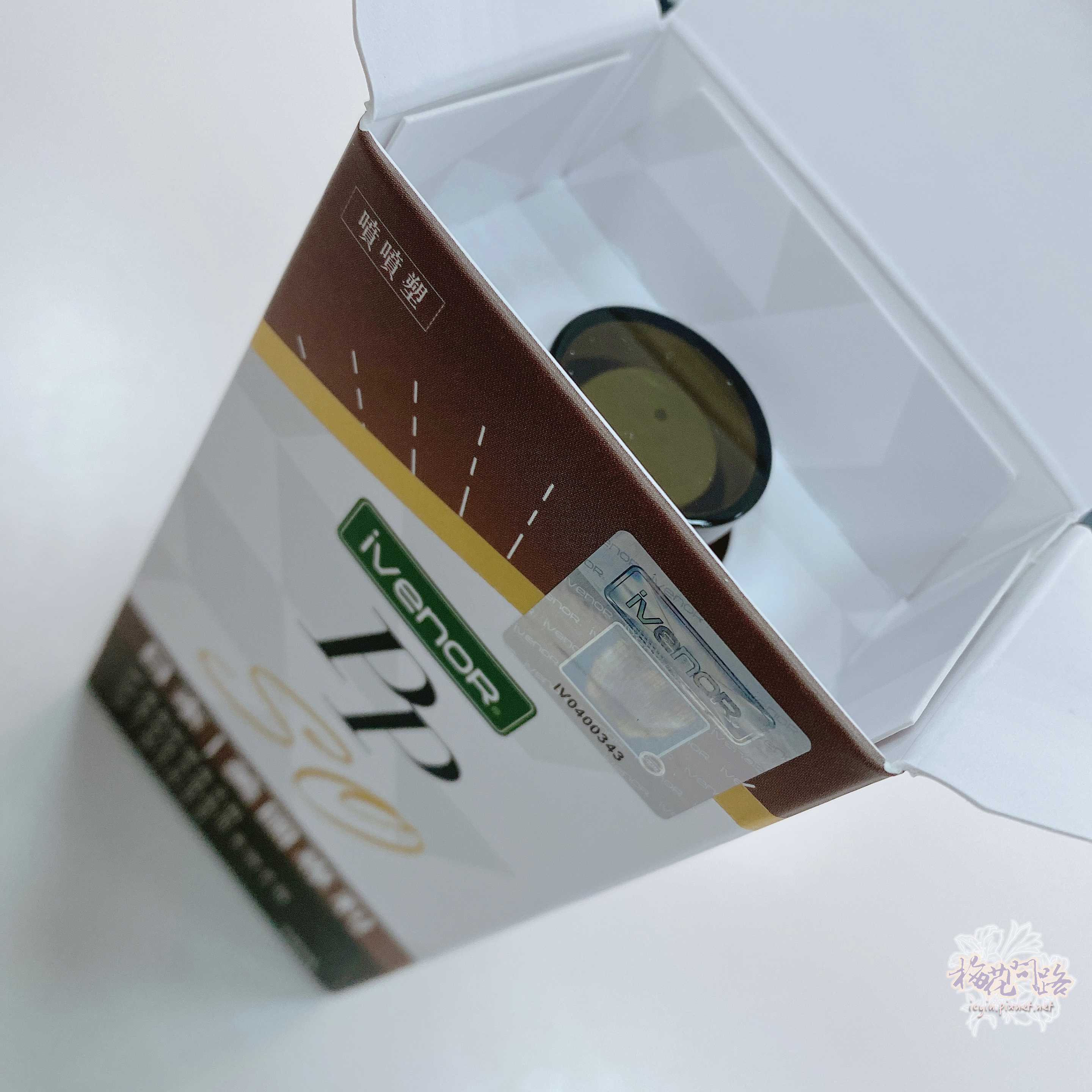 IVENOR|屈臣氏門市|噴噴塑dcard|噴噴塑一噴就so|ivenor噴噴塑|魔滴小綠瓶|瘦身|推薦|外食|快速|速溶|塑身|身材|方便|脂肪|溶脂|產後瘦身|評價|心得|分享|減肥|減重|熱量|健康|怎麼瘦|瘦身方法|如何變瘦