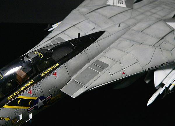 F-14A JollyRogers_007.jpg