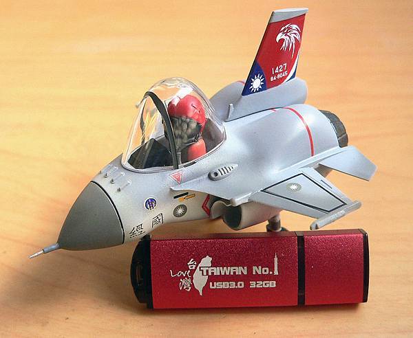 IDF-002.jpg IDF-002.jpg