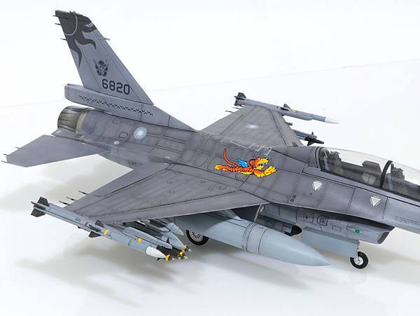 F-16B_Flying-Tiger_003.jpg F-16B_Flying-Tiger_003.jpg