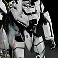 VF-0S battroid-013.jpg