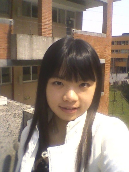 繼續催眠大家...妹妹頭多可愛哪