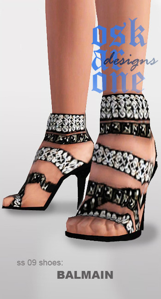 oskaronedesigns_Balmainss09sandals.jpg