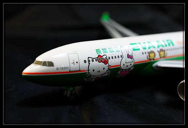 Boeing 737-800 電飾加工済航空機模型 Boeing 737-800 電飾加工済