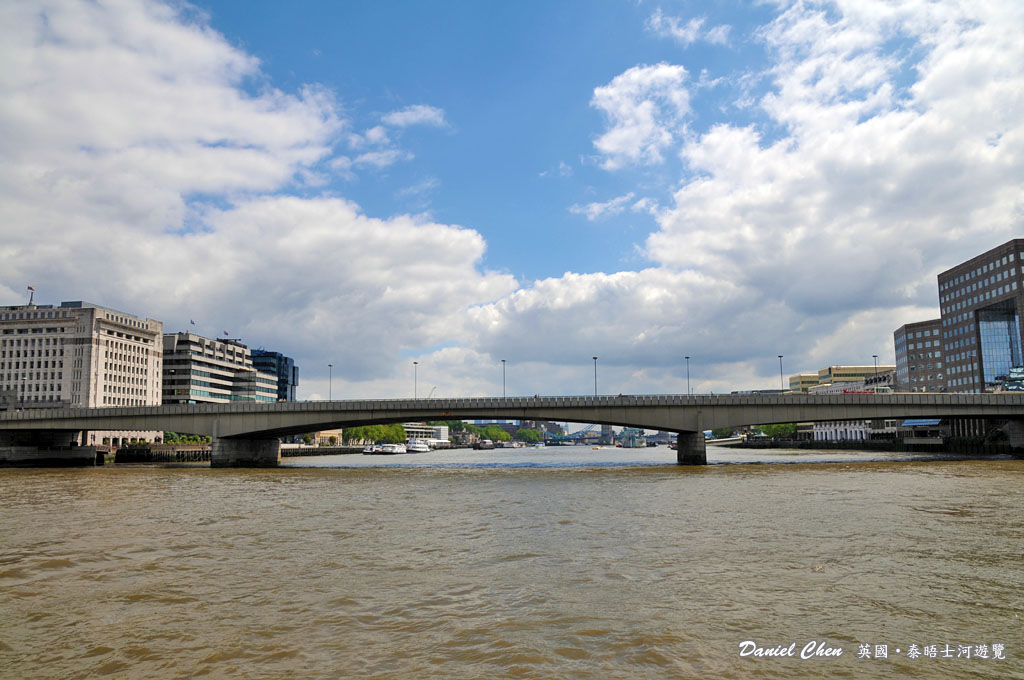 DSC_7125.jpg DSC_7125.jpg