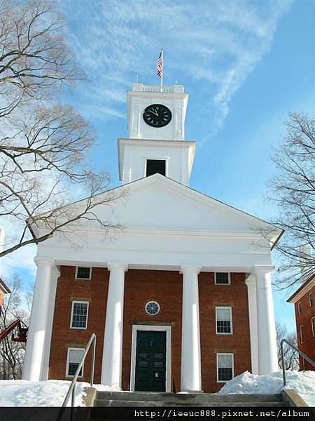 Amherst_College_Johnson_Chapel_winter.jpg