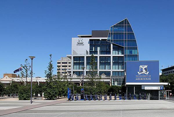 800px-Alan_Gilbert_Building,_University_of_Melbourne.jpg