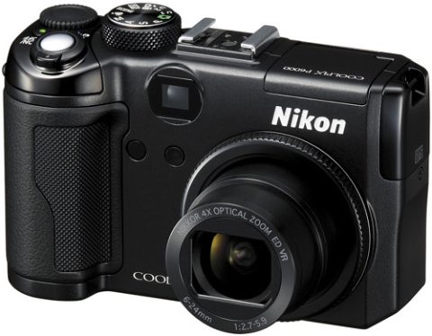 nikon P6000