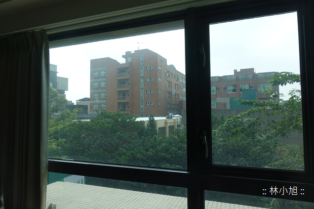 玻璃多久沒清洗了 輕鬆清潔你家窗戶的edas R 100 M 100 擦窗機開箱 Ifans 林小旭 痞客邦