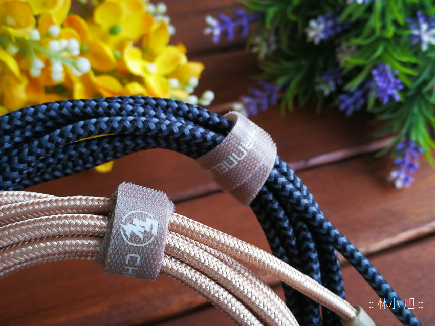 折彎次數過萬超耐用!CHANNEL WELL 傳輸線開箱 折彎次數過萬超耐用!CHANNEL WELL 傳輸線開箱