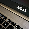 ASUS 華碩 VIivoBook Pro 筆記型電腦 (54).png