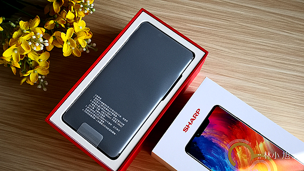 夏普 SHARP AQUOS S3 開箱 (42).png