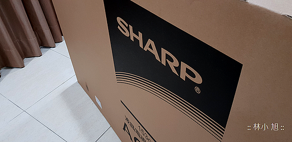 SHARP 夏普 60 吋 4K 智慧連網 Android TV 液晶電視 (LC-60UA6800T) 開箱 (2).png