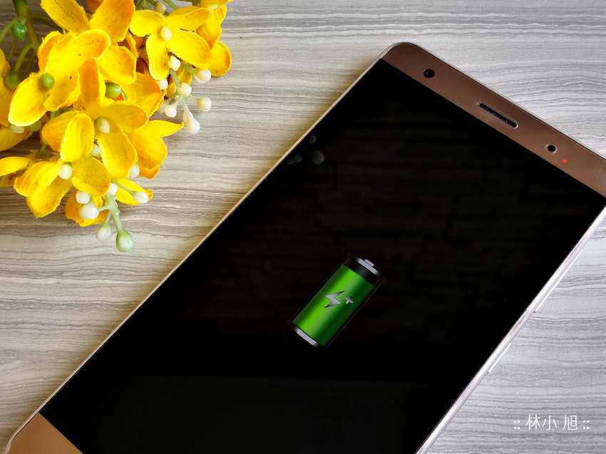 ASUS 華碩 ZenPower 10050C (ABTU012) 快充行動電源開箱推薦 (13).png