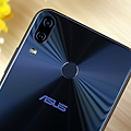 雙鏡頭 ASUS 華碩 ZenFone 5 開箱(ifans) (8).png