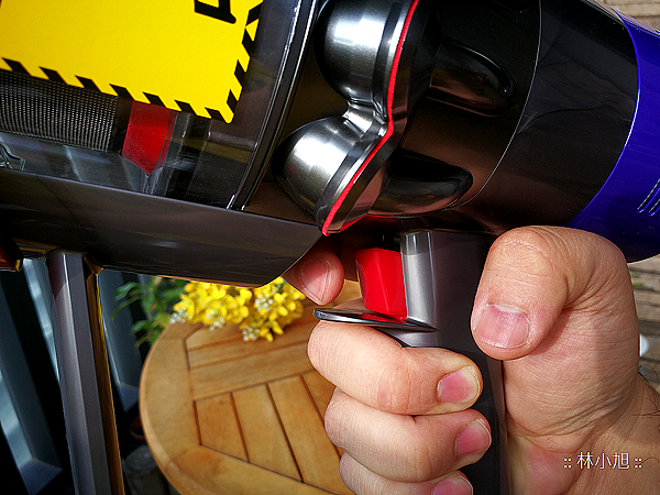 戴森 Dyson Cyclone V10 Animal 無線吸塵器開箱 (ifans 林小旭)  (5).png