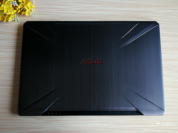 華碩 ASUS TUF Gaming FX504 電競筆電開箱 (ifans 林小旭) (7).png