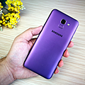 Samsung Galaxy J6 平價全螢幕自拍機開箱(ifans 林小旭) (7).png