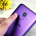 Samsung Galaxy J6 平價全螢幕自拍機開箱(ifans 林小旭) (14).png