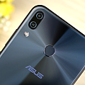 ASUS 華碩 ZenFone 5Z 開箱 (ifans 林小旭) (14).png