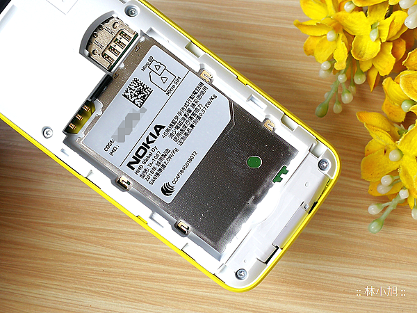 台灣版本 Nokia 8110 復古香蕉機 4G 版開箱 (ifans 林小旭) (13).png