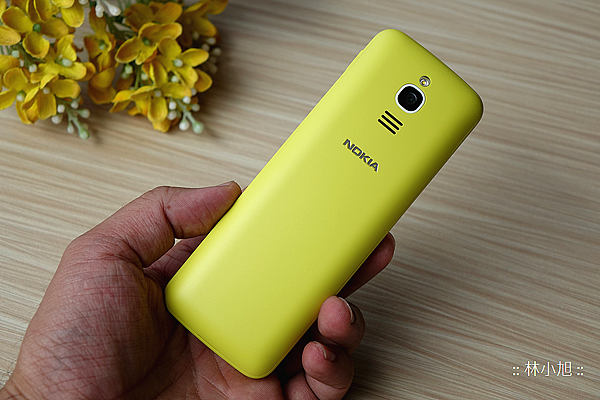 台灣版本 Nokia 8110 復古香蕉機 4G 版開箱 (ifans 林小旭) (2).png