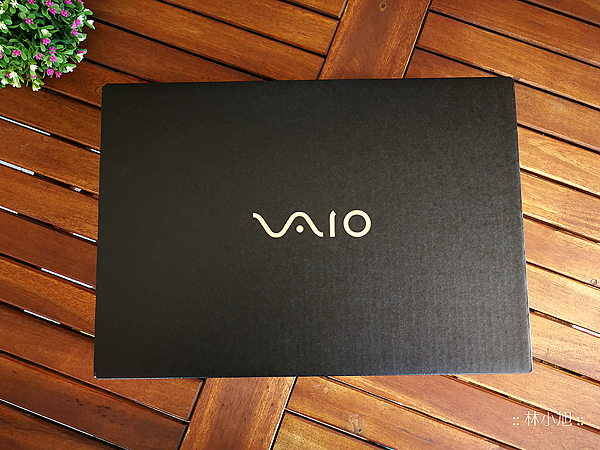 VAIO S11 與 S13 經典筆記型電腦開箱 (ifans 林小旭) (2).png