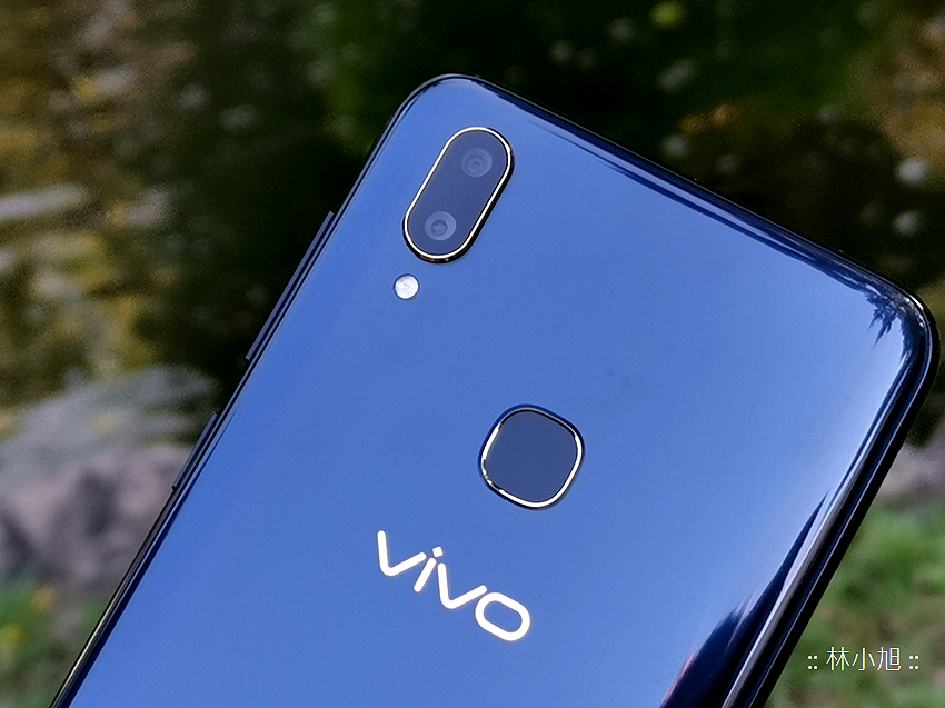 vivo V11V11i 開箱 (ifans 林小旭) (10).png