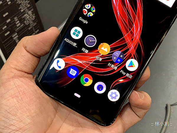 SHARP 夏普 AQUOS ZERO 開箱 (26).png
