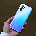 HUAWEI P30 新機動手玩 (ifans 林小旭) (4).png