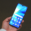 HUAWEI P30 新機動手玩 (ifans 林小旭) (9).png