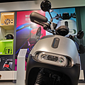 Gogoro 2 Rumbler 個性電動車開箱 (ifans 林小旭) (15).png