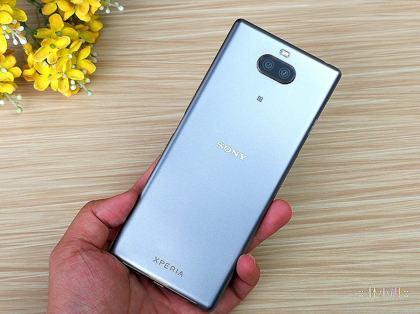 Sony Xperia 10 Plus 開箱 21 9 超廣電影比例螢幕不僅好拿好握 看影片玩遊戲都更加爽快 Ifans 林小旭 痞客邦