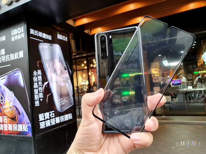 HUAWEI P30 Pro 專屬 imos 螢幕玻璃保護貼與膜斯密碼機身包膜推薦 ( 林小旭) (6).png