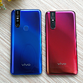 vivo V15V15 Pro 全螢幕前鏡頭升降手機開箱 (ifans 林小旭) (9).png