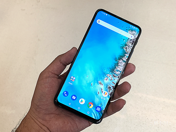 ASUS 華碩 ZenFone 6 開箱 (ifans 林小旭) (4).png