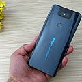 ASUS ZenFone 6 開箱 (ifans 林小旭) (39).png