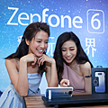 ZenFone 6立架式保護殼還配備極為實用的彈出式支架，可隨時隨地以最舒適的角度享受如劇院般的觀影體驗.png