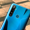 realme 5 Pro 四攝迅猛龍智慧型手機 開箱 (ifans 林小旭) (3).png